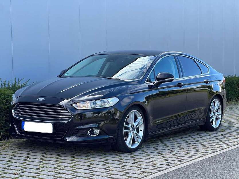 Ford Mondeo 146.000 km 11.590 € Rüsselsheim am Main 65428