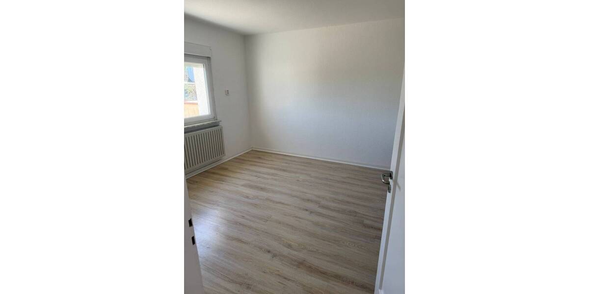 Einfamilienhaus Flörsheim Flörsheim - 4 Zimmer, 100 m&sup2;, 1.890&euro; | Angebot:26419950