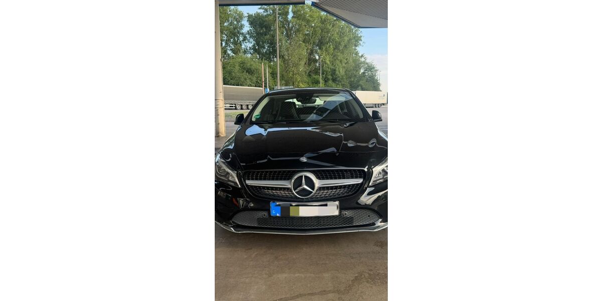 Mercedes-Benz CLA 180 123.200 km 14.000 &euro; Dietzenbach 63128