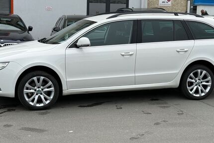 Skoda Superb 369.000 km 4.499 &euro; Frankfurt am Main 60314