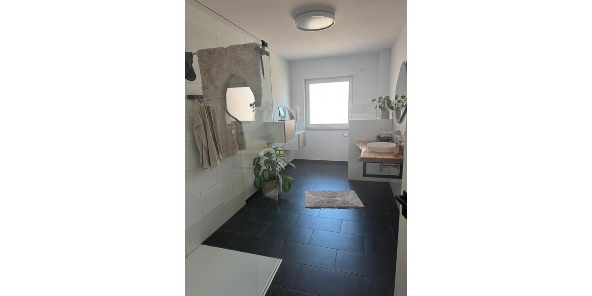 Etagenwohnung Rodgau - 3 Zimmer, 97 m&sup2;, 1.450&euro; | Angebot:26378285
