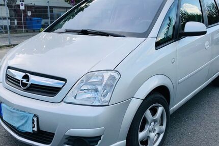 Opel Meriva 121.000 km 4.990 &euro; Frankfurt am Main 60435