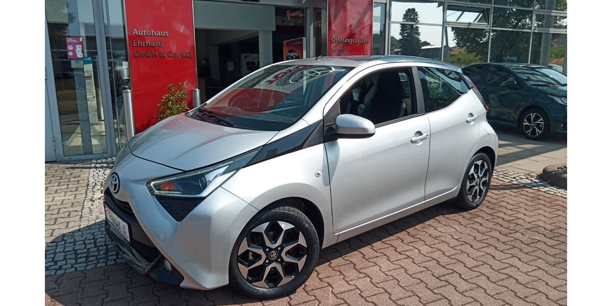 Toyota Aygo (X) 149.565 km 7.590 &euro; Brensbach 64395