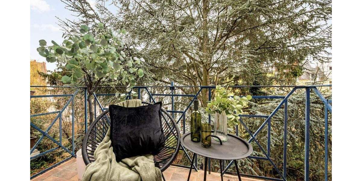 Einziehen und wohlfühlen - Erstbezug nach umfassender Sanierung in Toplage 3 zimmer