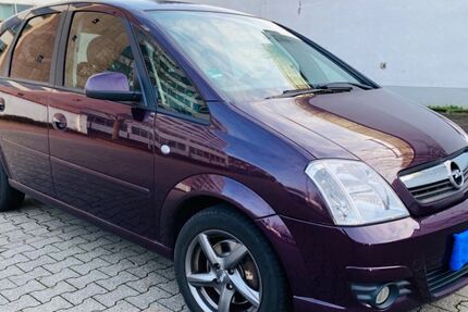 Opel Meriva 83.000 km 4.990 &euro; Frankfurt am Main 60435