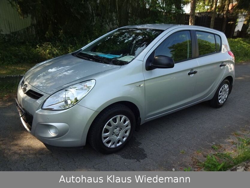 Hyundai i20 27.400 km 9.799 € Lorsch 64653