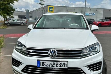 VW Touareg 289.500 km 12.600 &euro; Rüsselsheim 65428