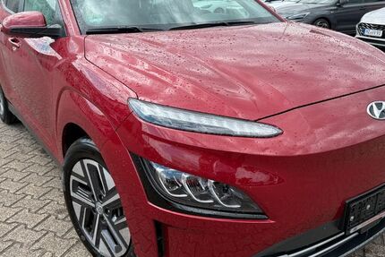Hyundai KONA 61.000 km 22.949 &euro; Oppenheim 55276