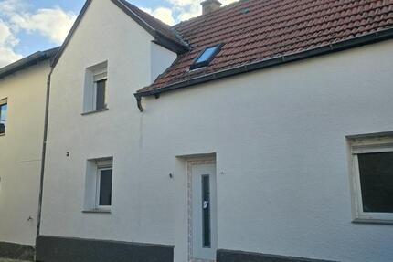 Modernisiertes Haus in Gimbsheim 5 Zimmer Küche Bad Hof Scheune 5 zimmer