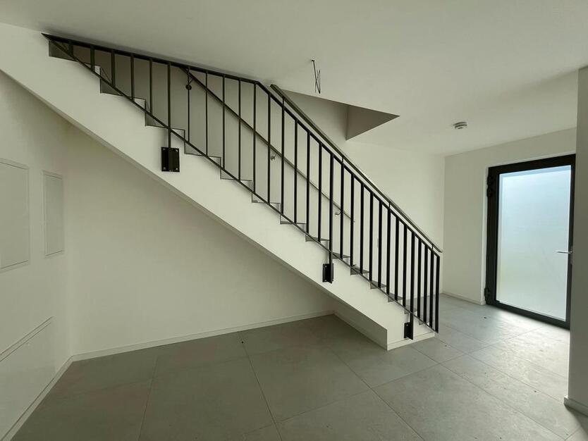 Neubau Town-House mit Eventküche in Ginsheim-Gustavsburg inklusive Terrasse und Tiefgarage zimmer