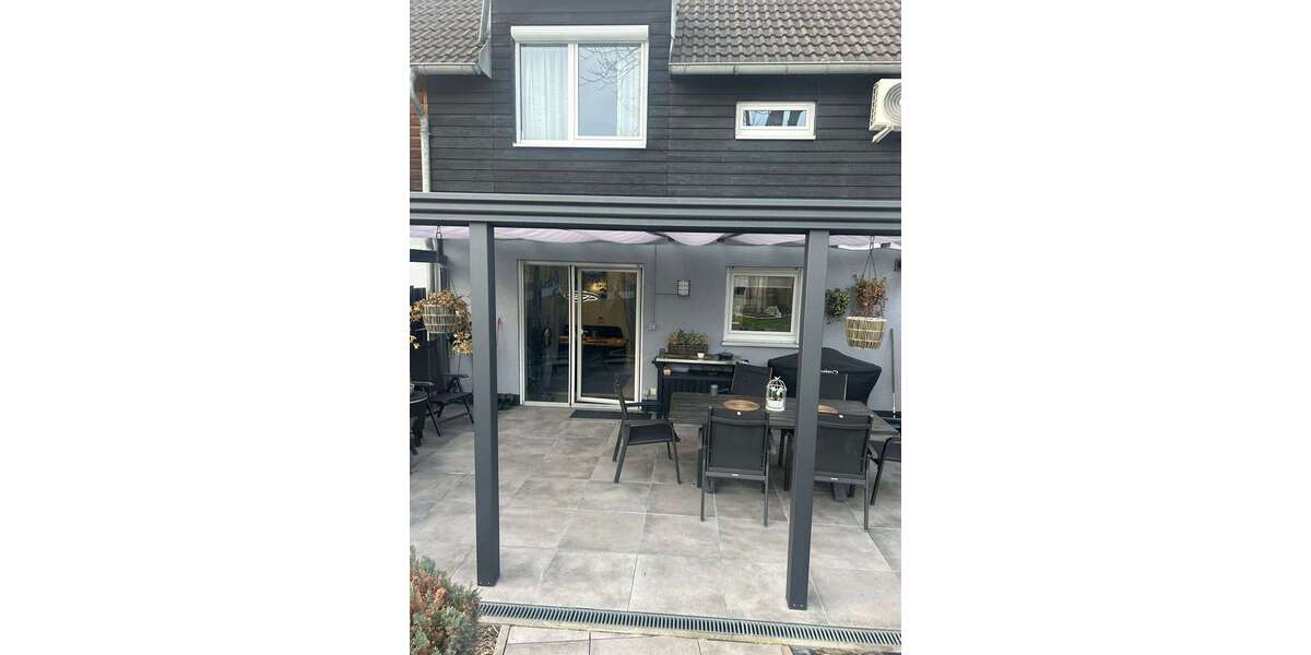 Haus zum Kaufen in Rüsselsheim am Main 590.000 € 122 m² 5 zimmer