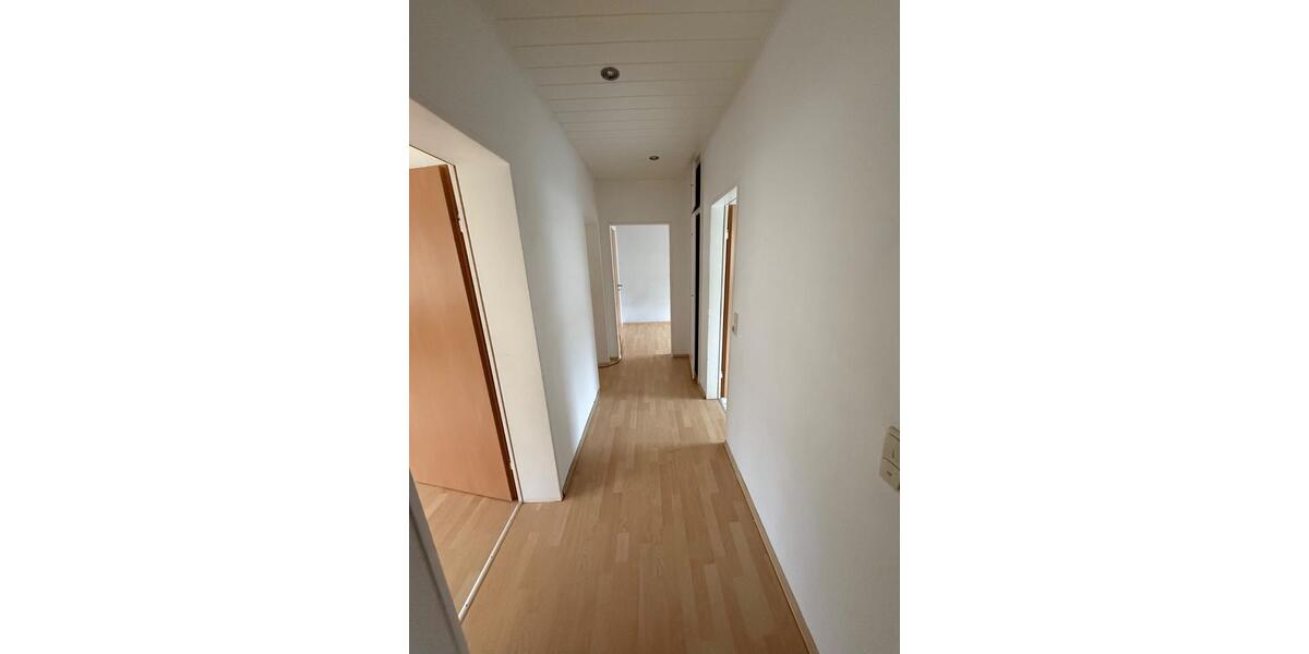 Etagenwohnung Bischofsheim - 3 Zimmer, 62 m&sup2;, 225.000&euro; | Angebot:26225531
