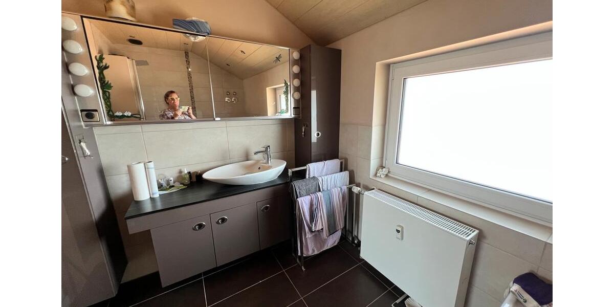 Dachgeschoßwohnung Trebur - 3 Zimmer, 90 m&sup2;, 298.000&euro; | Angebot:27128399