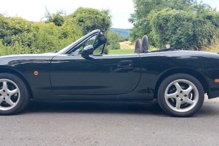 Mazda MX-5 194.000 km 8.000 &euro; Mühltal 64367