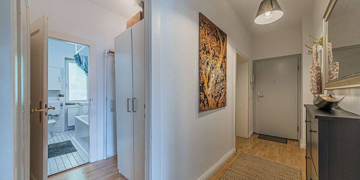 Etagenwohnung Frankfurt am Main Westend-Süd - 2 Zimmer, 68 m&sup2;, 1.790&euro; | Angebot:26840617