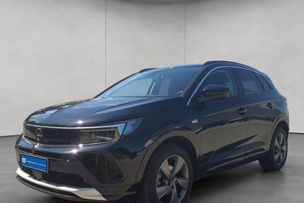 Opel Grandland (X) 13.940 km 23.450 &euro; Frankfurt 60386