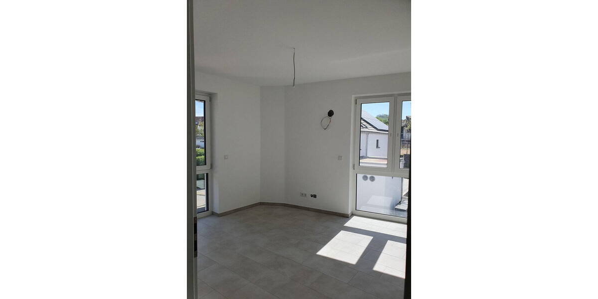 Etagenwohnung Rossdorf (bei Darmstadt) Roßdorf - 3 Zimmer, 98 m&sup2;, 1.790&euro; | Angebot:26331139