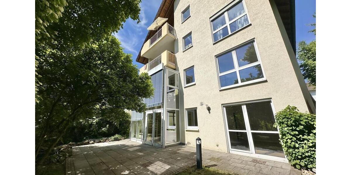 3 Zi.-Dachgeschosswohnung - TOP-Wohnlage im Buchraingebiet 3 zimmer