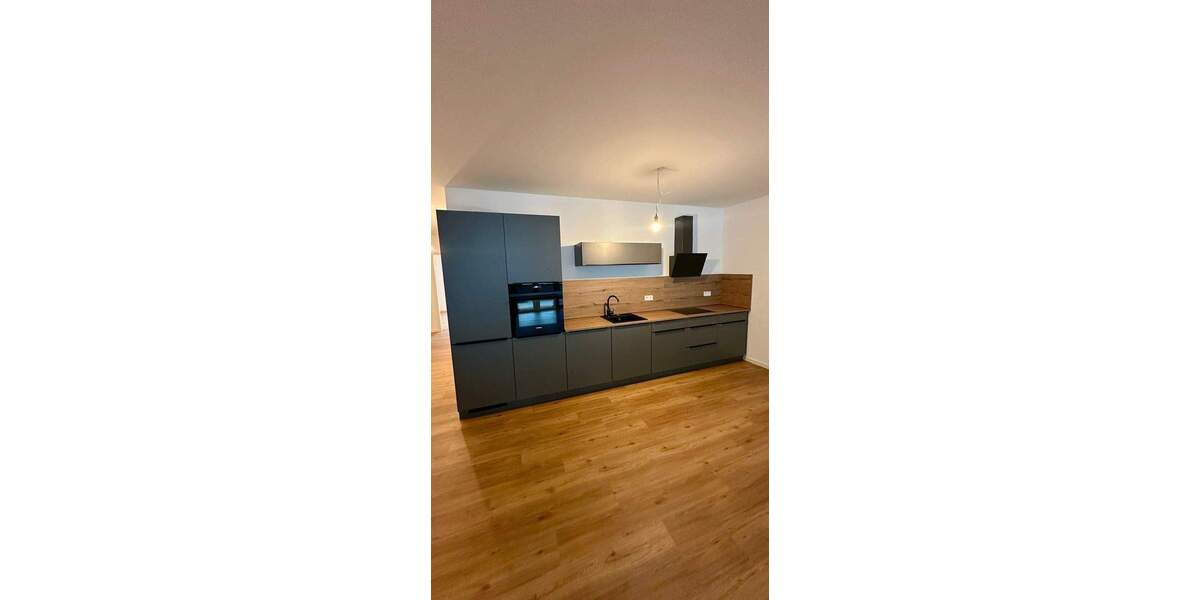 Etagenwohnung Frankfurt am Main Sindlingen - 3 Zimmer, 100 m&sup2;, 1.950&euro; | Angebot:25604701