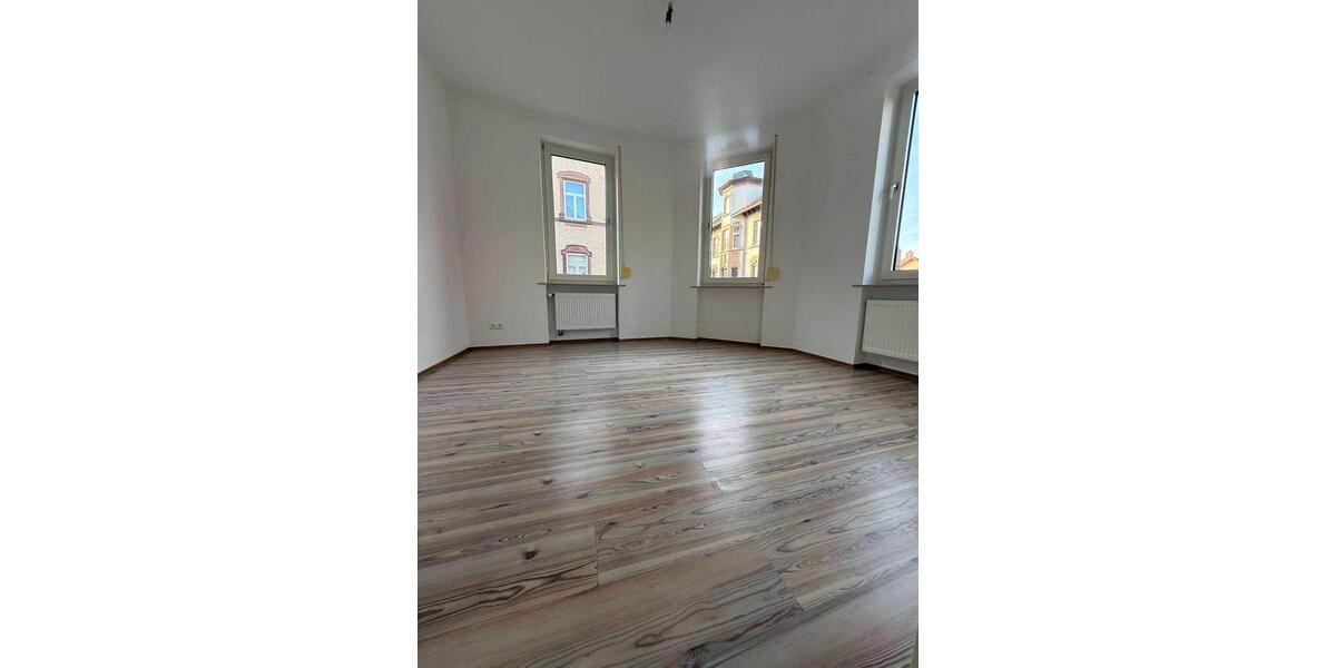 Etagenwohnung Offenbach am Main Bürgel - 4 Zimmer, 100 m&sup2;, 1.200&euro; | Angebot:24980378