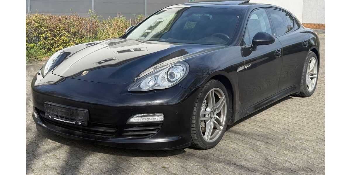 Porsche Panamera 216.000 km 22.770 &euro; Rüsselsheim 65428