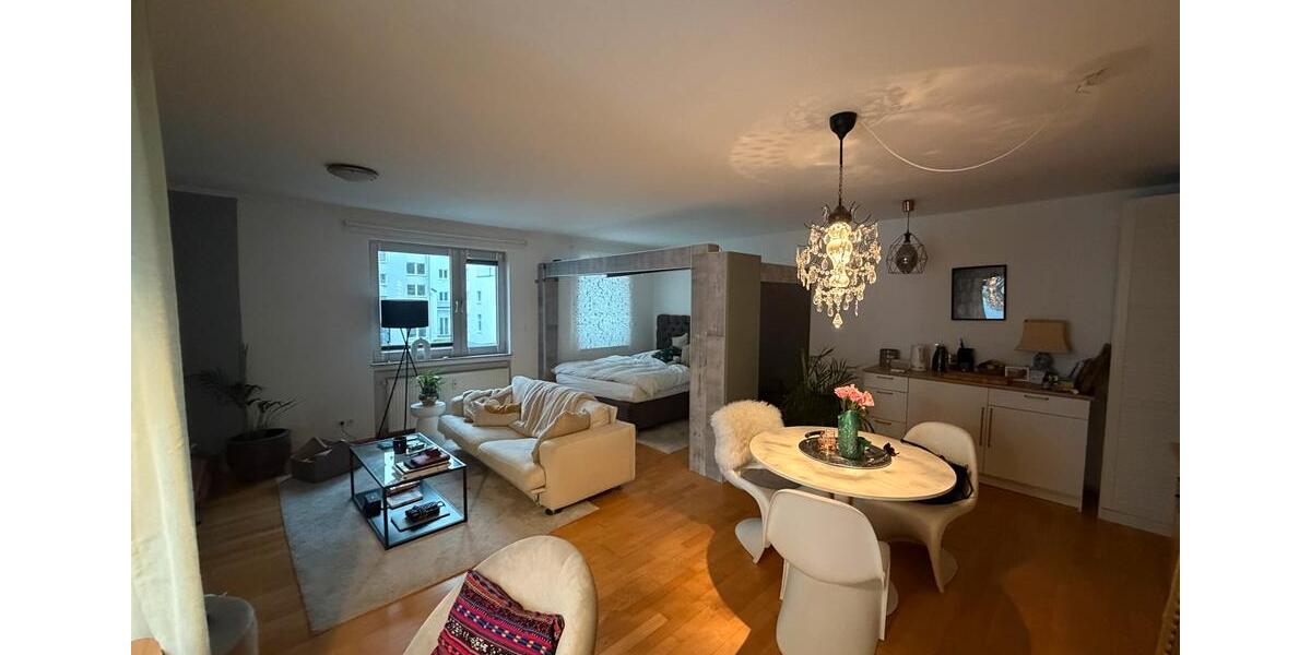 Unterzuvermieten: Schicke, möbilierte Wohnung in bester Ffm Lage 1 zimmer