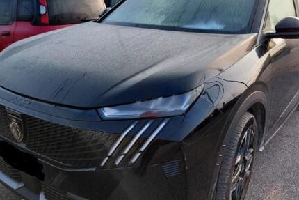 Peugeot 3008 14.714 km 24.980 &euro; Rüsselsheim 65428