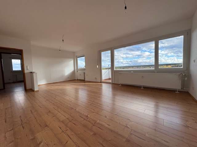 Wohnung zum Mieten in Obertshausen 1.360 € 112 m² 4 zimmer