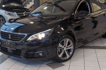 Peugeot 308 146.000 km 12.990 € Mainz 55128