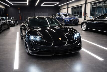 Porsche Taycan 2.500 km 74.851 &euro; Kelsterbach 65451