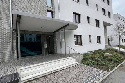 Barrierefreie sehr attraktive und hochwertige neue Wohnung 3 zimmer