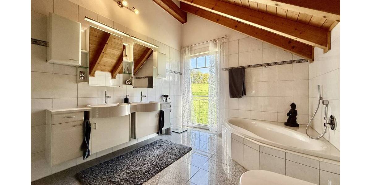 Einfamilienhaus Heppenheim (Bergstraße) Wald-Erlenbach - 5 Zimmer, 141 m&sup2;, 649.000&euro; | Angebot:26391685