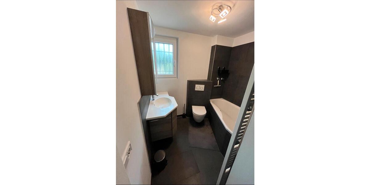 Erdgeschoßwohnung Frankfurt am Main Rödelheim - 3 Zimmer, 86 m&sup2;, 1.800&euro; | Angebot:25311600