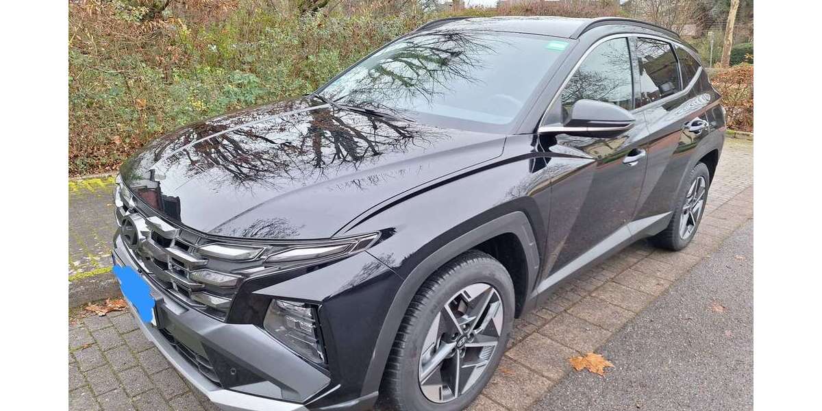Hyundai TUCSON 9.400 km 30.700 &euro; Liederbach 65835