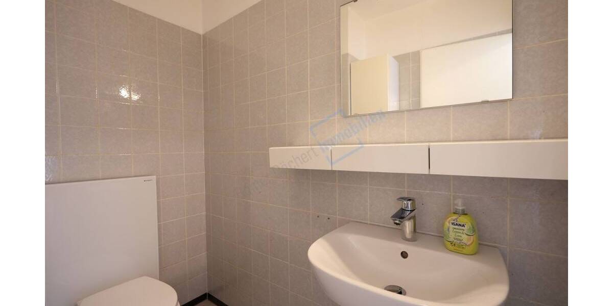 Etagenwohnung Darmstadt Eberstadt - 4 Zimmer, 117 m&sup2;, 280.000&euro; | Angebot:26257284