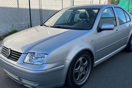 VW Bora 168.000 km 3.900 € Michelstadt 64720