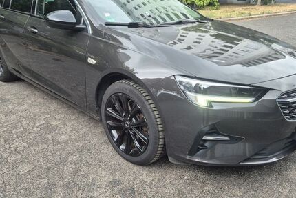 Opel Insignia 136.000 km 14.750 &euro; Frankfurt 60389