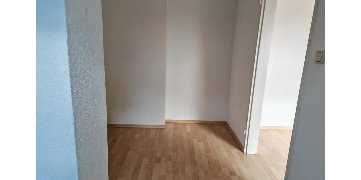 Etagenwohnung Frankfurt am Main Niederrad - 2.5 Zimmer, 69 m&sup2;, 875&euro; | Angebot:26406643