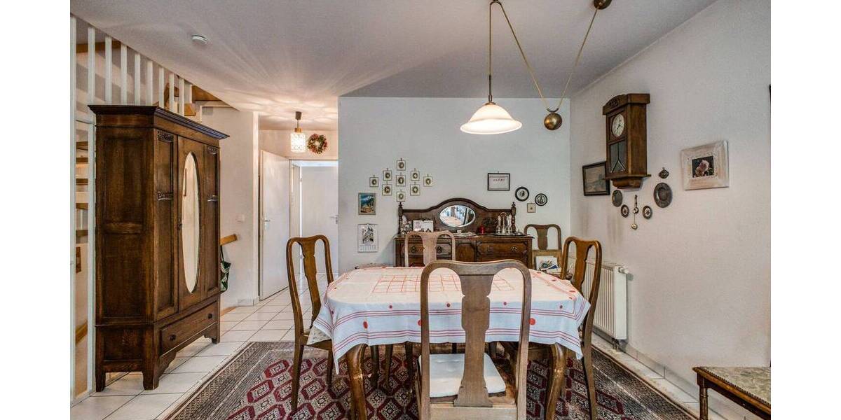 Reihenmittelhaus Nierstein - 5 Zimmer, 125 m&sup2;, 450.000&euro; | Angebot:26722988
