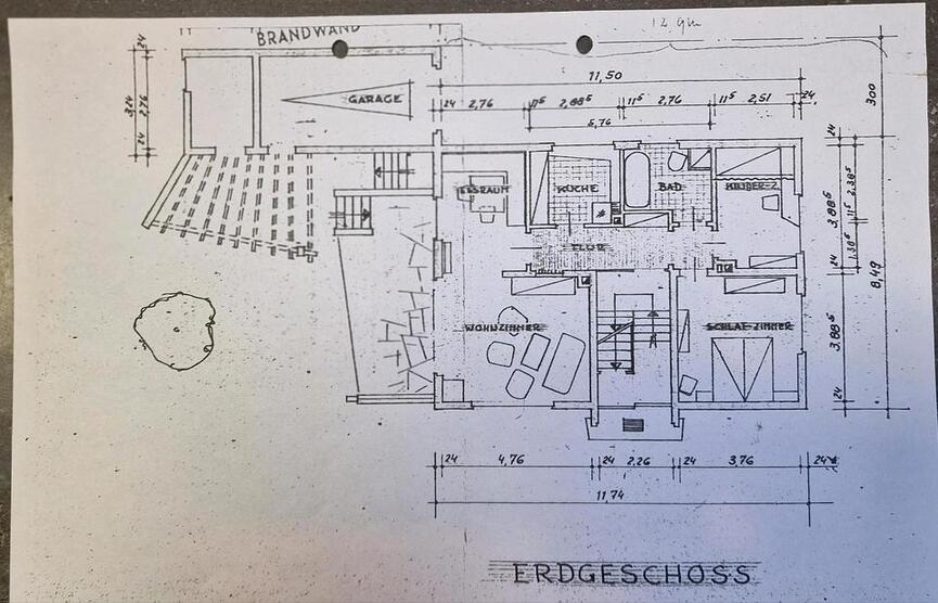 Zweifamilienhaus, 158 qm Wohnfläche, 734 qm Grund, provisionsfrei