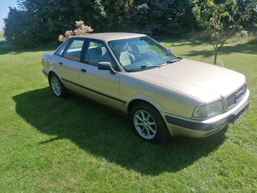 Audi 80