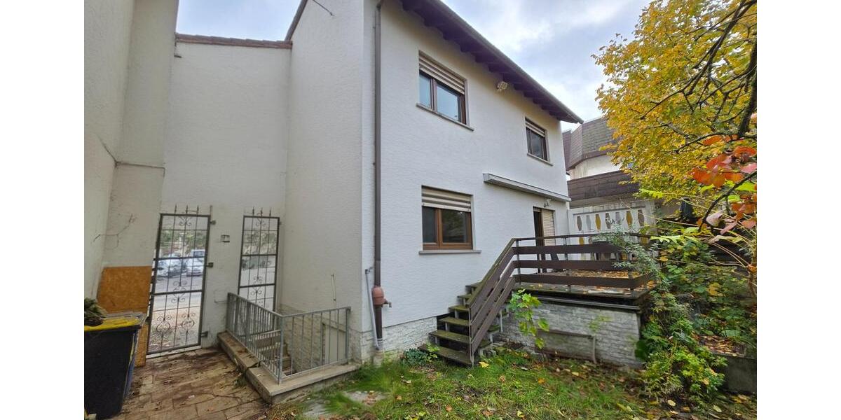 Einfamilienhaus Raunheim - 5 Zimmer, 130 m&sup2;, 2.500&euro; | Angebot:25436713