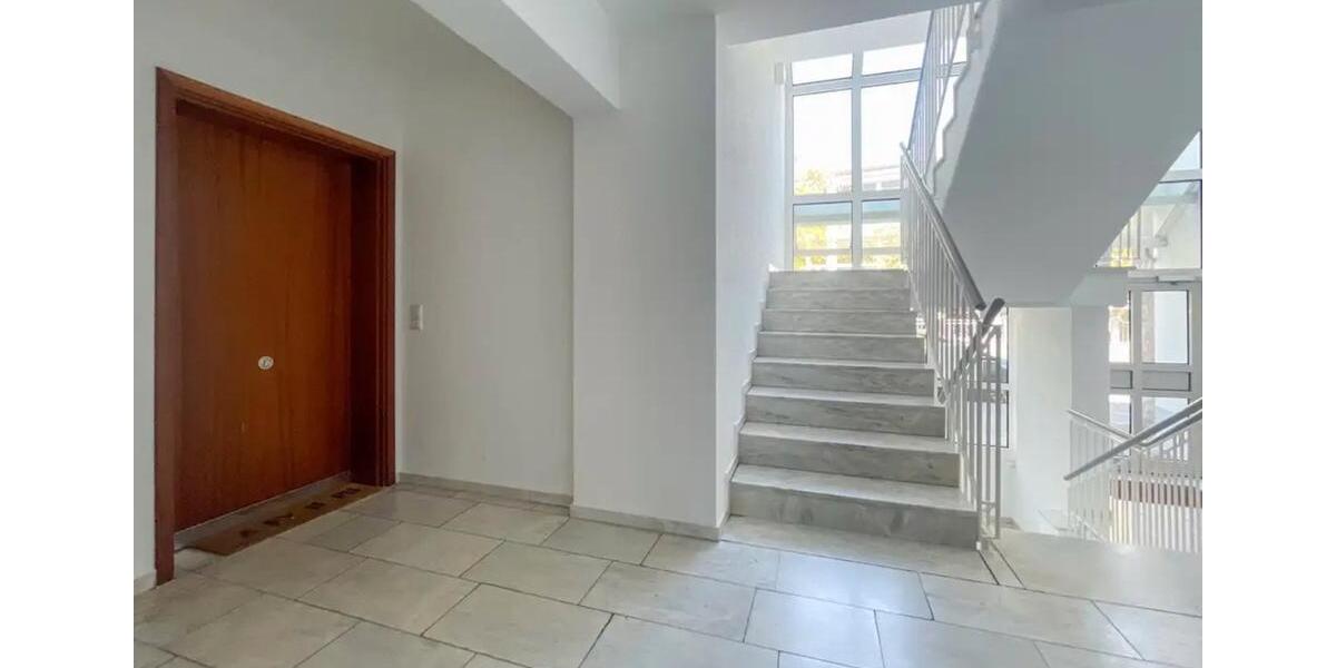 Erdgeschoßwohnung Offenbach am Main Hafen - 2 Zimmer, 68 m&sup2;, 1.200&euro; | Angebot:26168361