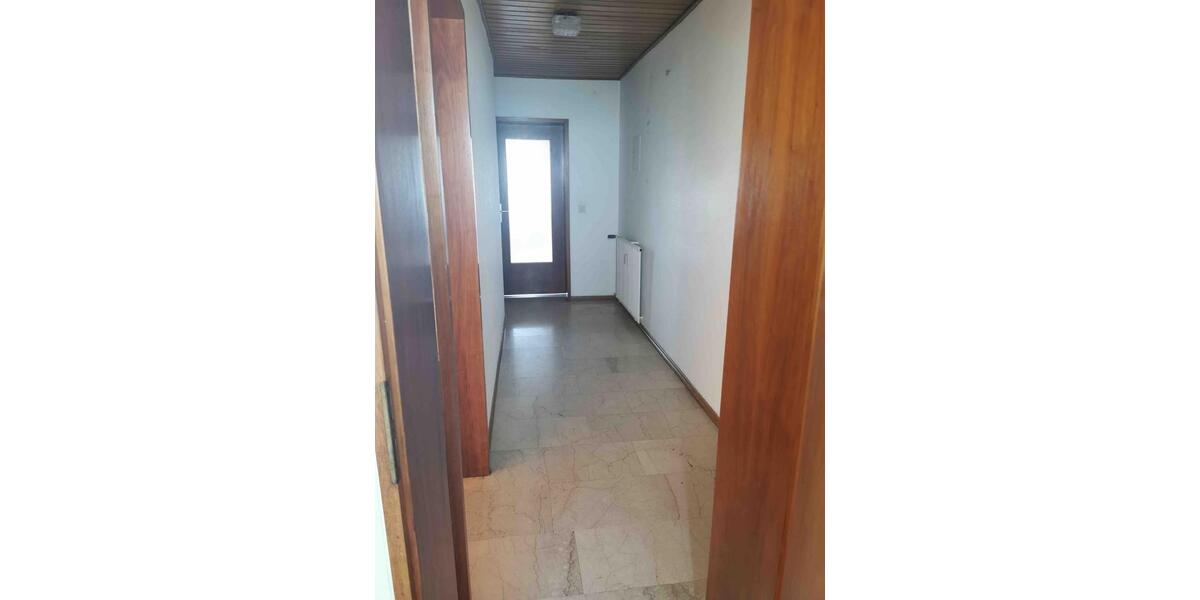 Dachgeschoßwohnung Groß-Umstadt Umstadt - 2 Zimmer, 77 m&sup2;, 650&euro; | Angebot:26339690