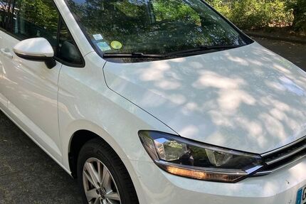 VW Touran 204.000 km 13.566 &euro; Hofheim am Taunus 65719