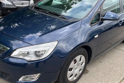 Opel Astra 54.000 km 7.990 &euro; Dreieich 63303