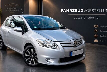 Toyota Auris 112.500 km 5.390 &euro; Frankfurt 60528