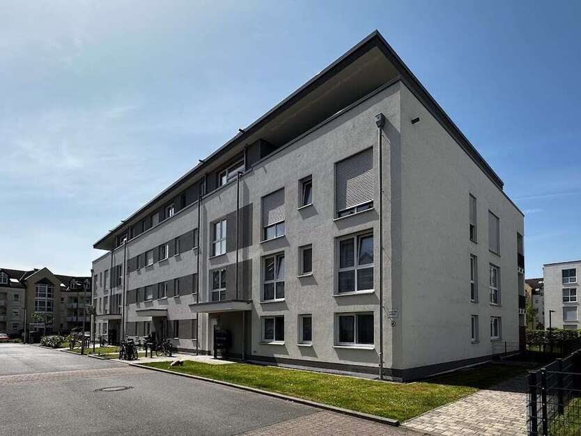 Wohnung zum Mieten in Langen 1.804 € 122.85 m²