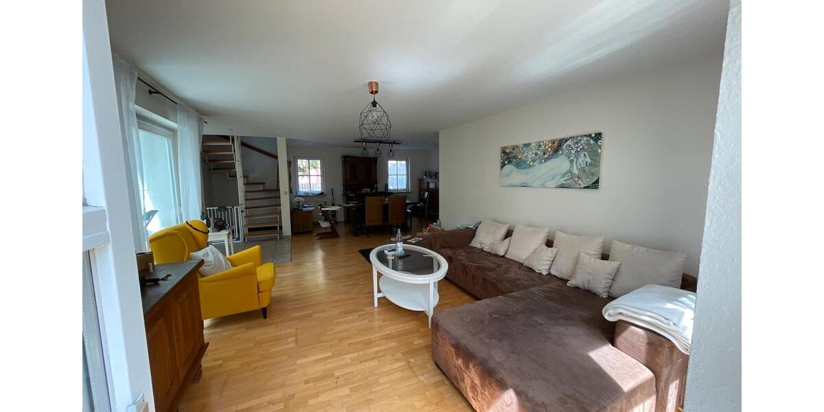 Haus zu vermieten in Friedrichsdorf Burgholzhausen 4 zimmer