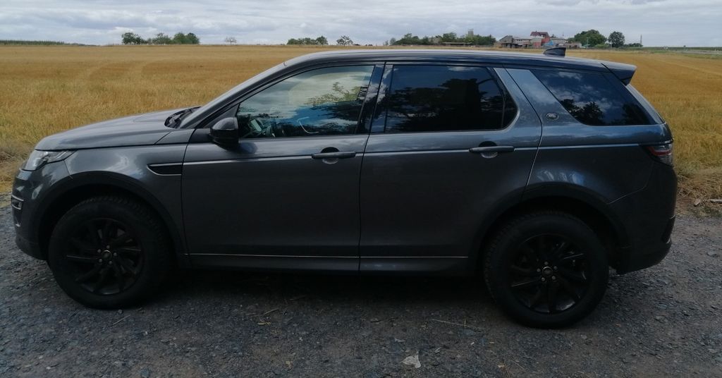 Land Rover Discovery Sport 184.282 km 13.100 &euro; Dreieich 63303